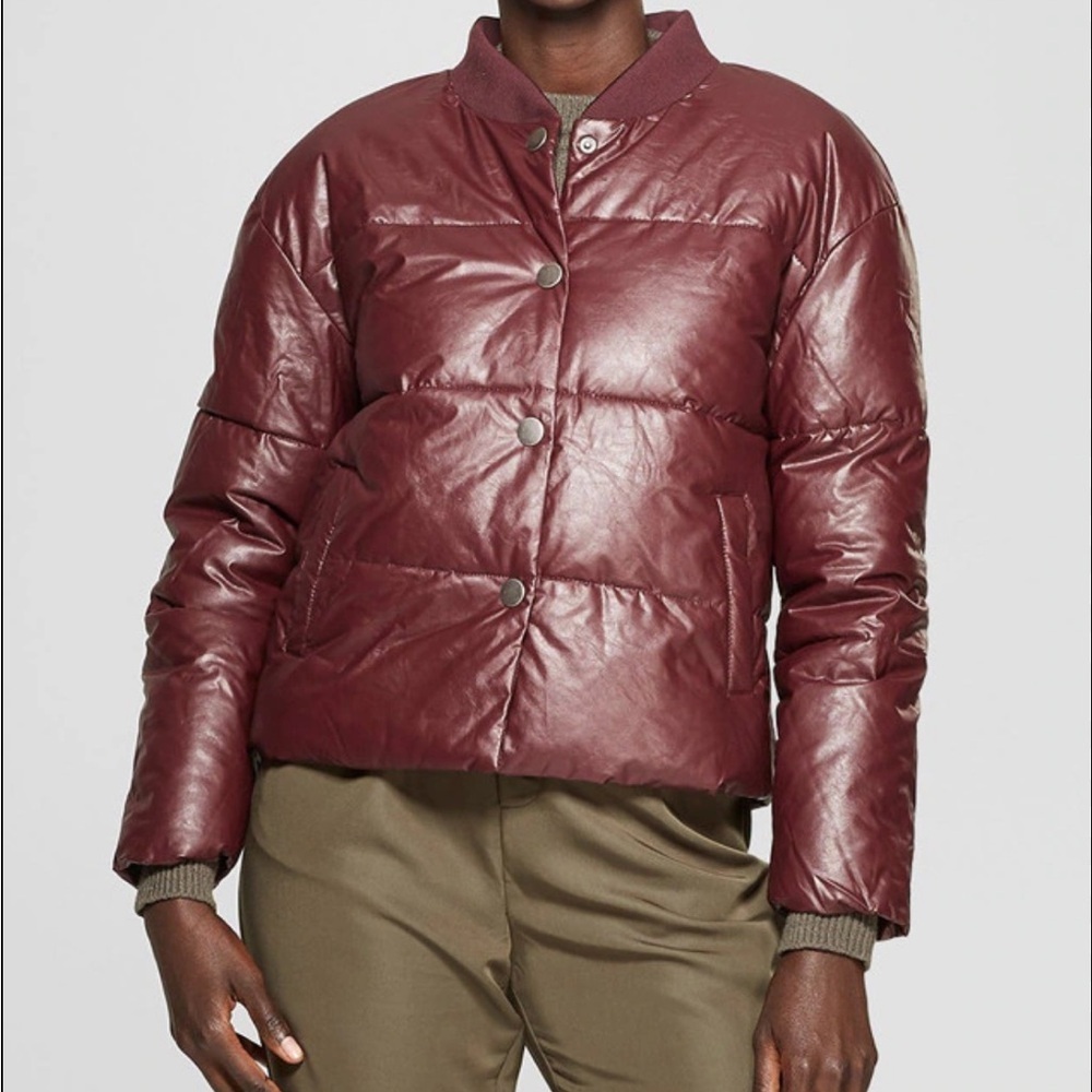WE WORE WHAT Burgundy Puffer Jacket
